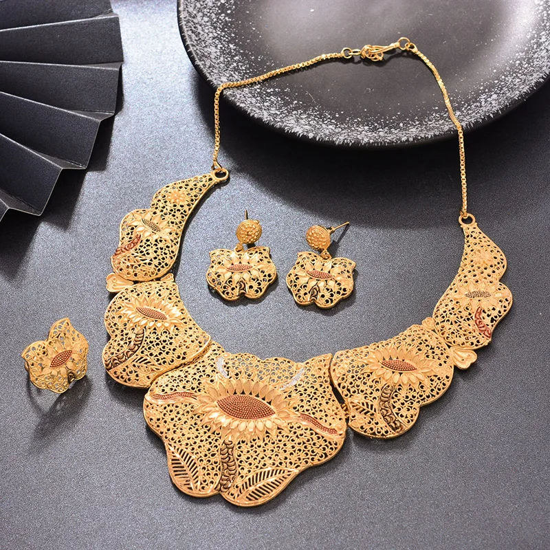 Razkošno Dubaj rese ogrlica in uhani nakit set za ženske zlata barva svetleči obesek poroka / stranka temo nakit
