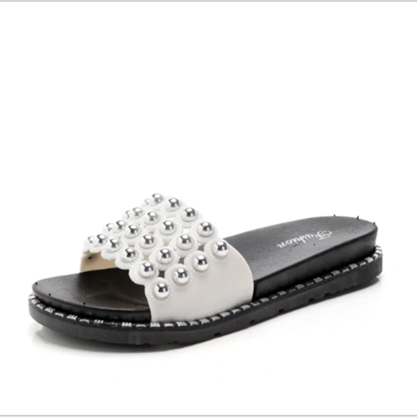 Poletje nov slog kul natikači han edition sandali, ki gredo ven natikači pearl debel edini majhne sveže zunaj wear ženske čevlje