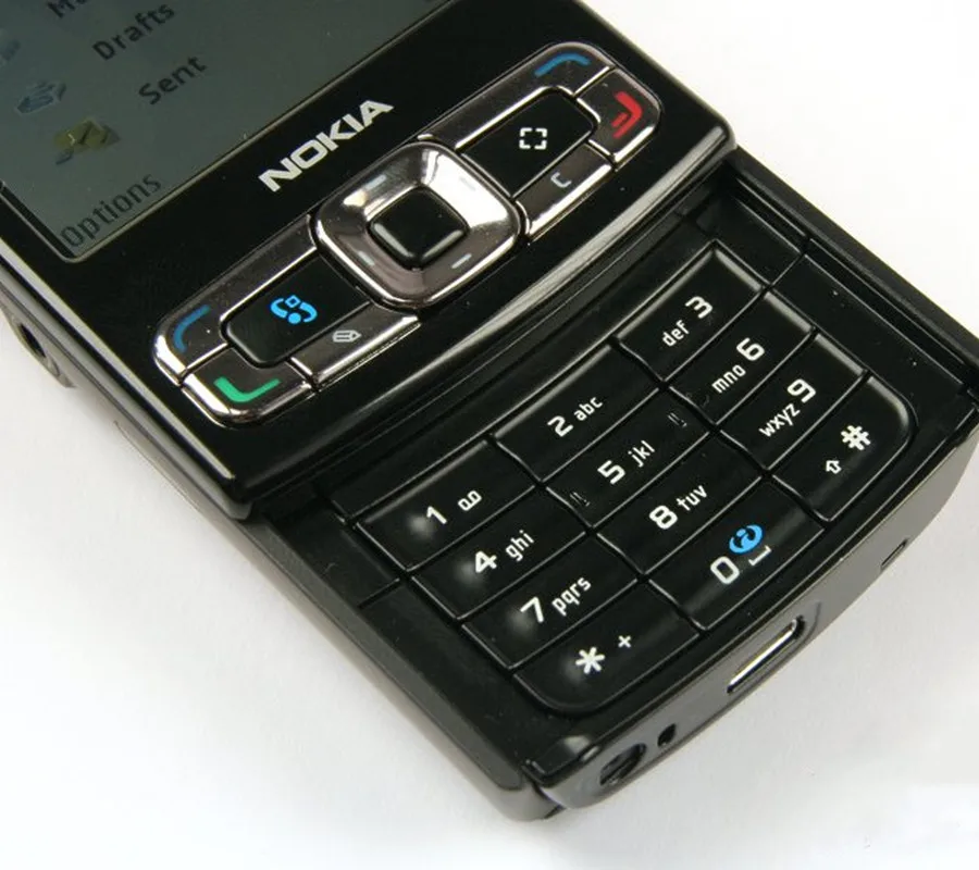 Original Nokia N95 8GB Mobilni Telefon 3G 5MP Wifi GPS 2.8