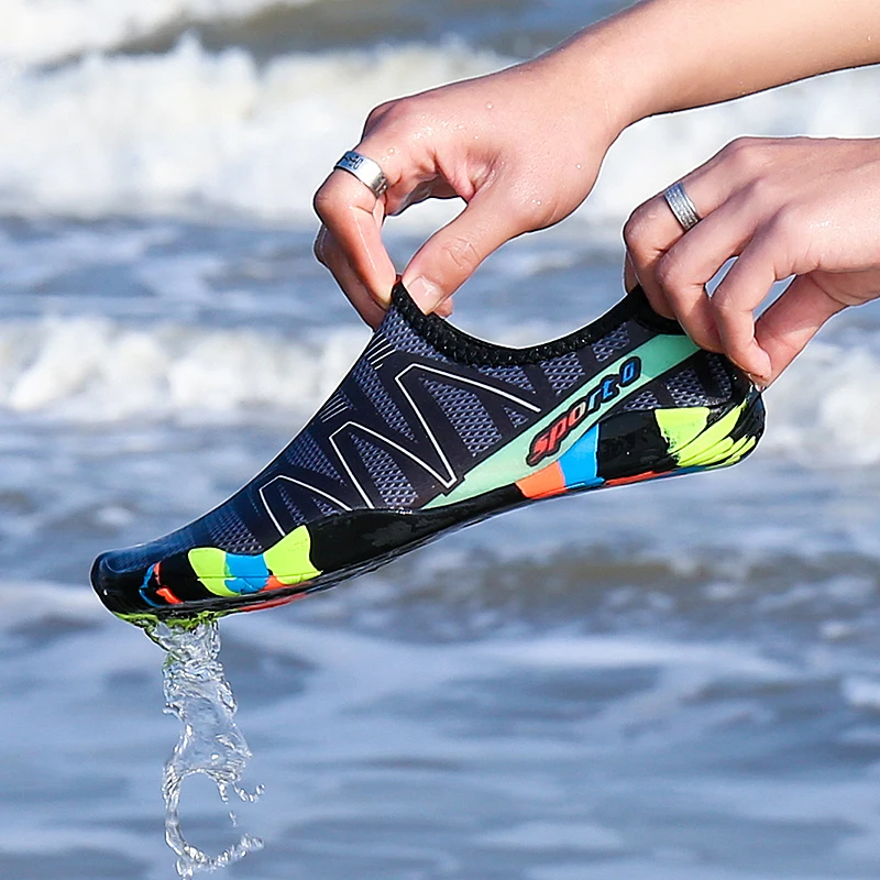 Velikost 28-46 Unisex Superge Plavanje Čevlji Hitro Sušenje, ki so Aqua Čevlji in otroke Vode Čevlji zapatos de mujer za Plažo Moški čevlji