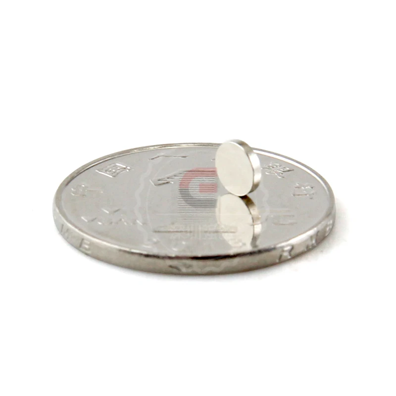 200pcs magneti Mini Dia 5x0.8 mm N50 Neodymium Magnet Močan Krog Magnet debelo Brezplačna dostava