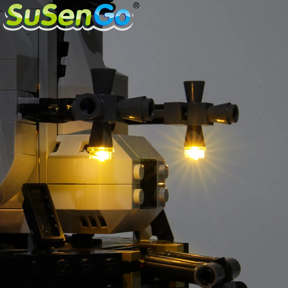SuSenGo LED Luči Komplet Za 10266 Ustvarjalca Apollo 11 Lunar Lander , (Model Niso Vključene)
