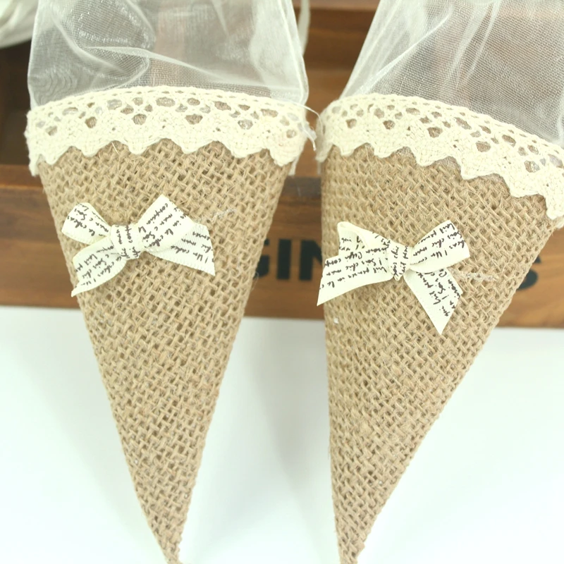 5pcs Hessian Burlap Organza Pew Cone candy bag z čipke traku kmečka poroka dekoracija Poroka Uslug In Daril