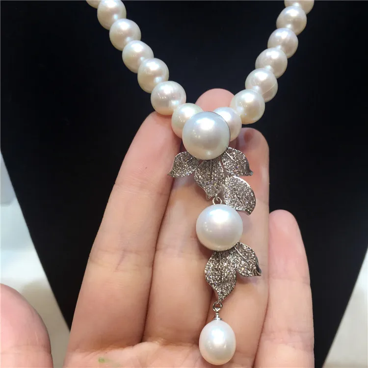 Vroče prodajajo nove 8-9 mm naravno bela sladkovodnih biserna ogrlica, ki cirkon dodatki modni nakit obesek