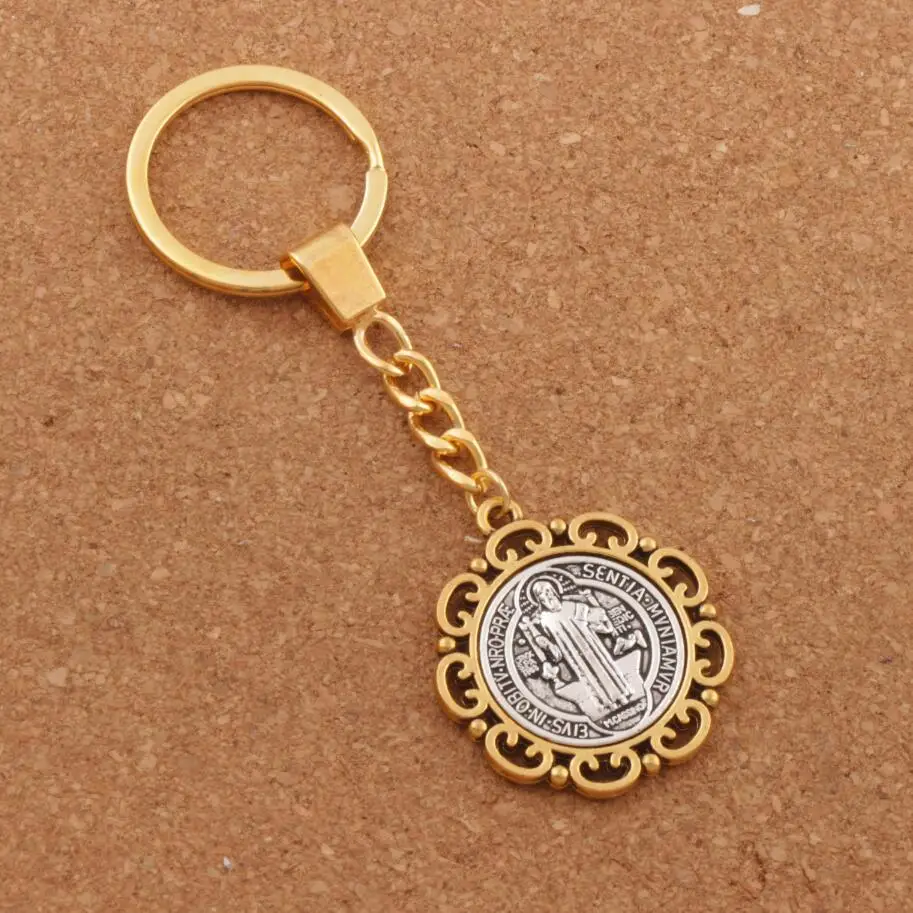 12pcs 30 mm Keychain Cvet Sveti Benedikt Exorcism Medaljo Katoliški Križ Key Ring Potovanja Varstvo 33mm Obesek K1705