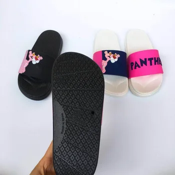 Poletje Ženske Natikači Strani Srčkan Pink Panther Risanka Plaži Copate Platformo Sandali Ženske Čevlje Flip Flops Zapatillas Mujer
