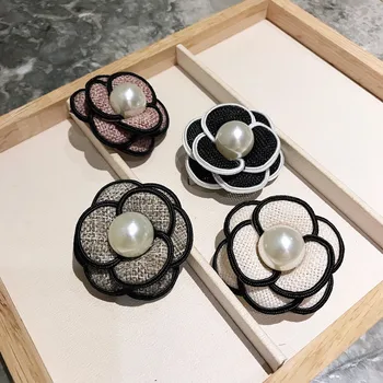 Korejski Pearl Camellia Broške za Ženske Krpo Umetnosti Cvet broške Jopico Šal Sponke Corsage Nakit modni Dodatki