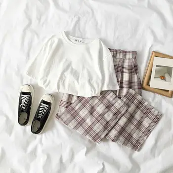 2019 korejske modne poletne študent Hong Kong slog kratkih oplaščeni T-shirt + kariran devet hlače modni obleko