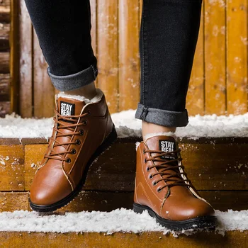 Pozimi plus žamet topli škornji sneg škornji v men ' s shoes Britanski preprost trend usnje slip nositi moške priložnostne čevlji