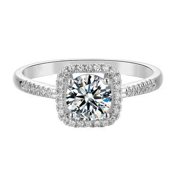 BK Moissanite Diamantni Prstan 1ct Resnično Srebrna Bela/Rumena/Rose Zlata Elegantno Princeso Halo Posla Poročni Prstani Za Ženske