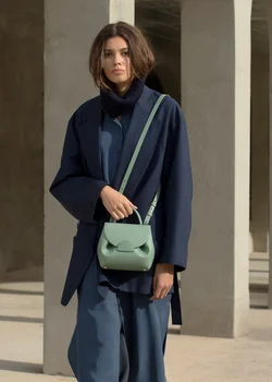 Tovarne po meri francoski vrečko nišo design žensk vrečko 2020 novo ramenski urakljiti majhno vrečko torbici