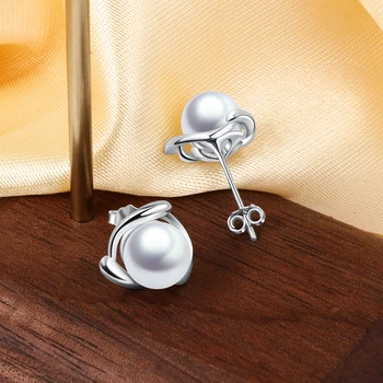 Geometrijski Slog 925 Sterling Silver Pearl Stud Uhani za Ženske, Srebro 925 Nakit Elegantno Darilo za Mamo (JewelOra EA103256)