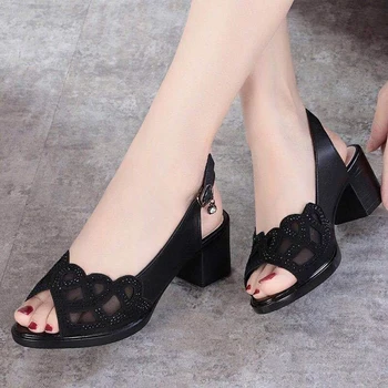 Modne ženske sandale črno besedo sponke debele pete z votlo votel, mehko dno, mama čevlji poletje novo očesa čevlji 35-40