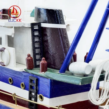 LUCKK Ameriki Slog Ribiško Ladjo Blue 45*13*31 cm Razkošno Leseno Jadrnico Igrače Jadranje Model Doma Dekor